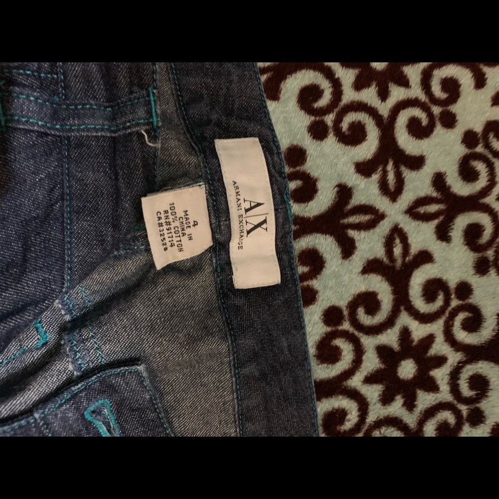 Armani exchange size 4 capris